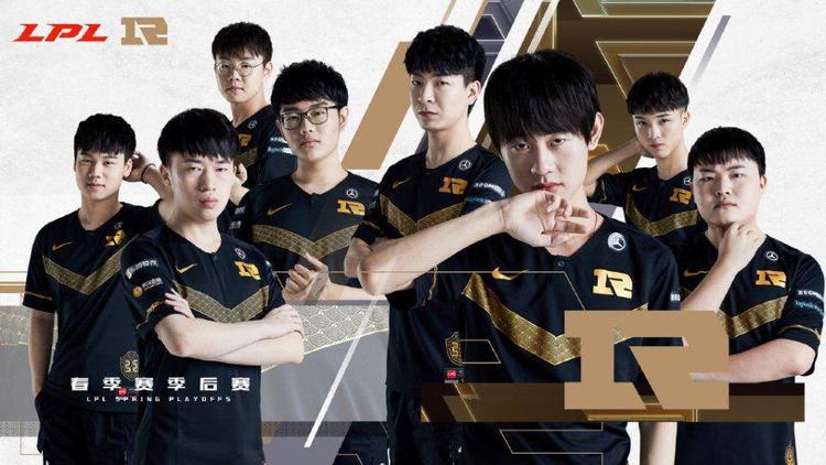 更需要审慎 更需要审慎